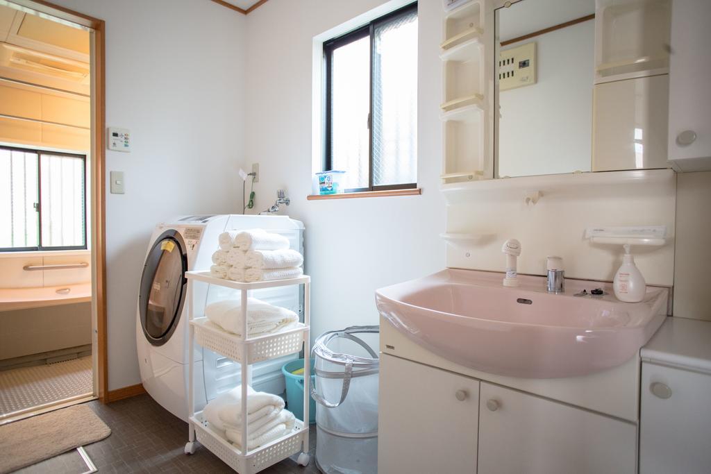 Guesthouse Iloha Киото Экстерьер фото